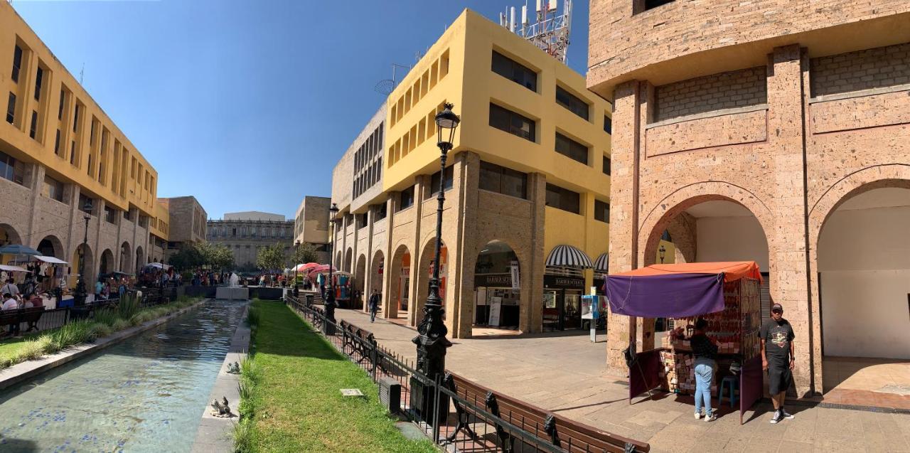Hotel Real Gdl Guadalajara Ngoại thất bức ảnh