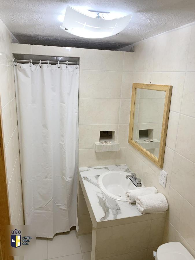 Hotel Real Gdl Guadalajara Ngoại thất bức ảnh